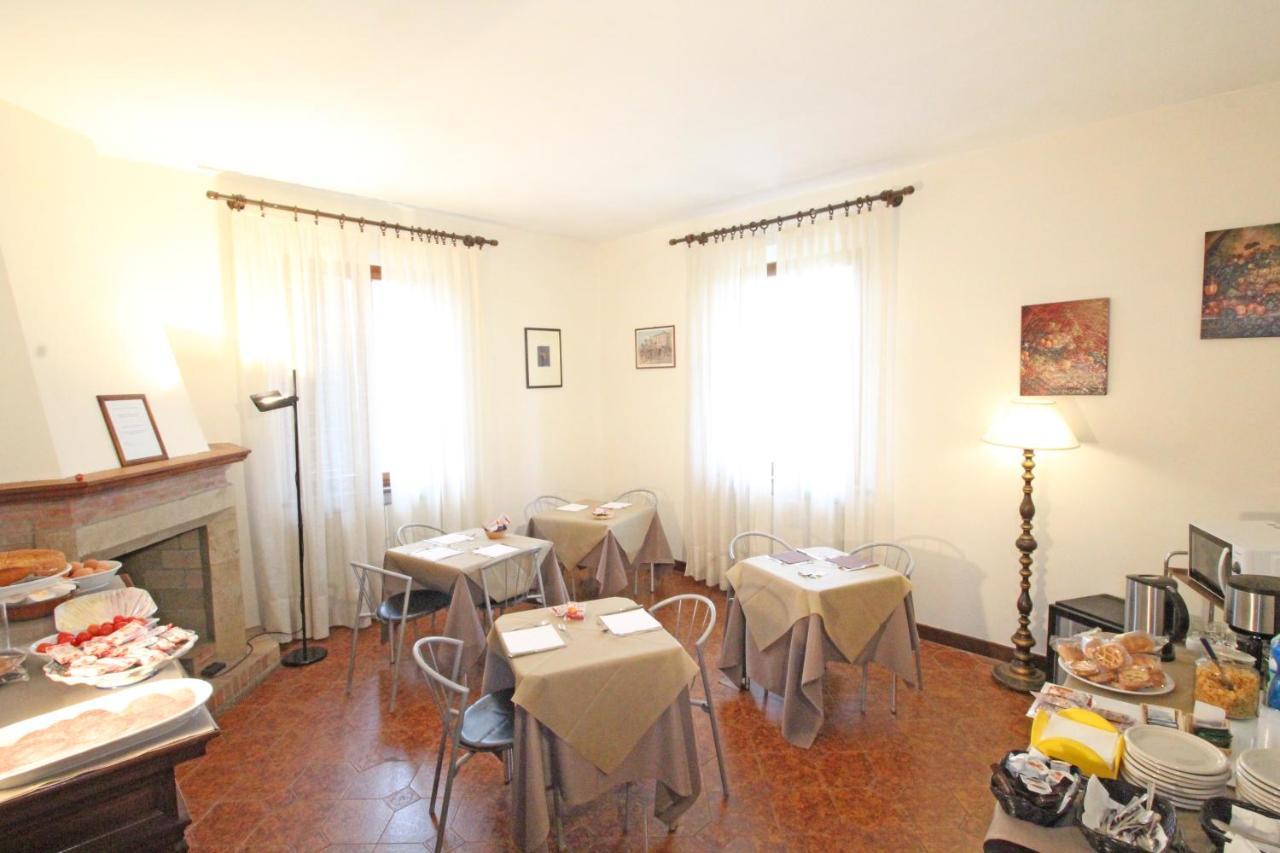 Il Castagnino Bed and Breakfast Siena Buitenkant foto